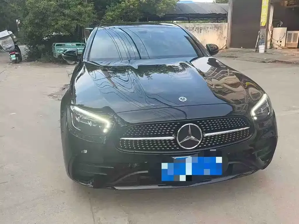 Mercedes-Benz E-Class (Import) — фото 4