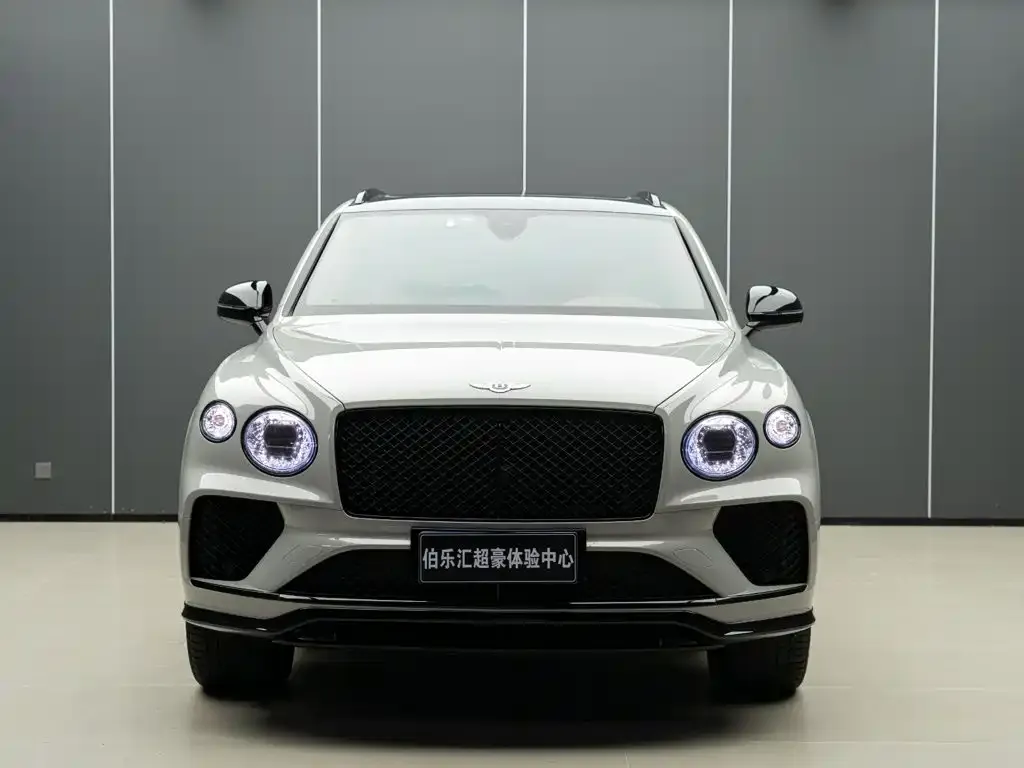 Bentley Bentayga — фото 6