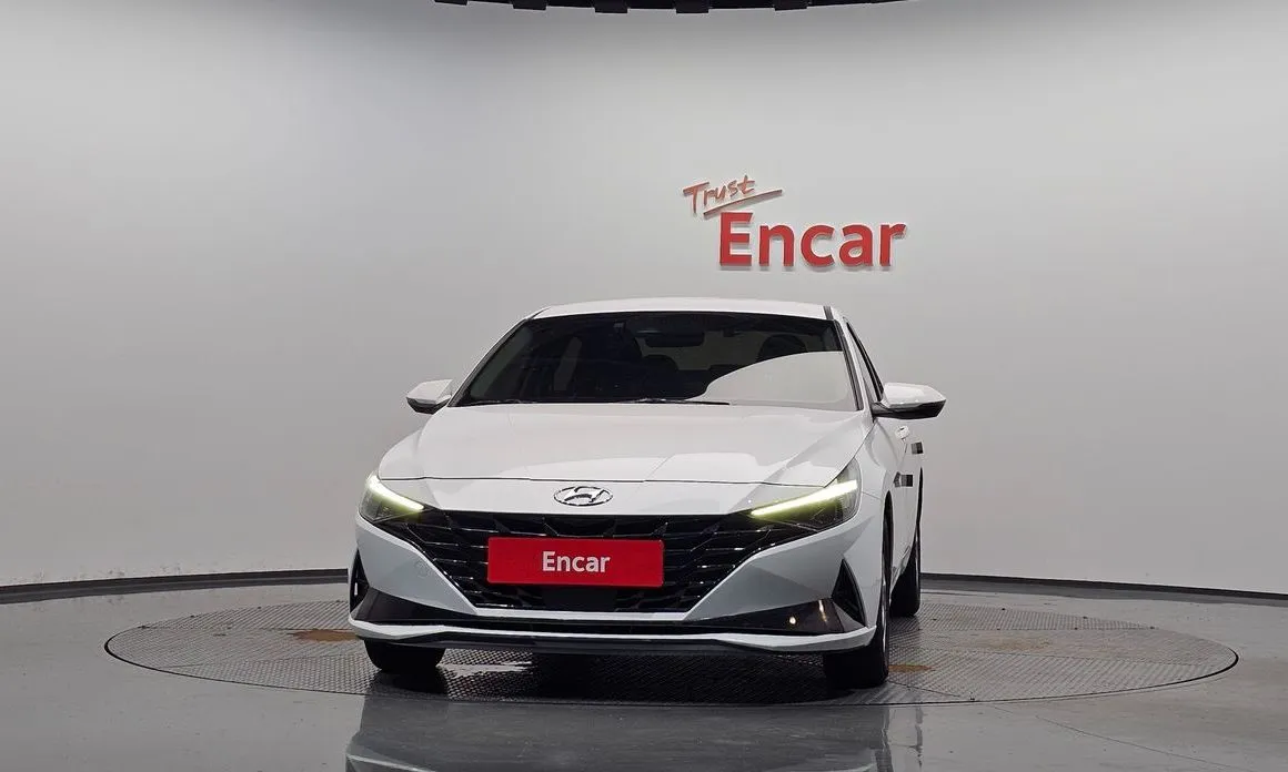 Hyundai AVANTE — фото 2