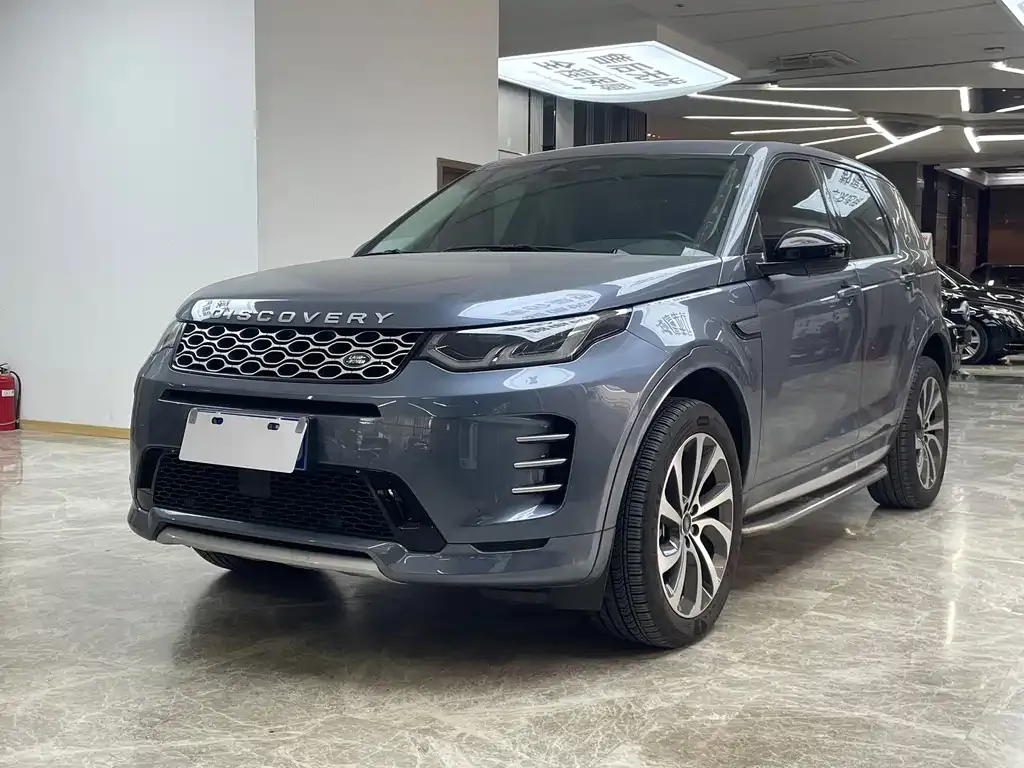 Land Rover Discovery Sport — фото 1