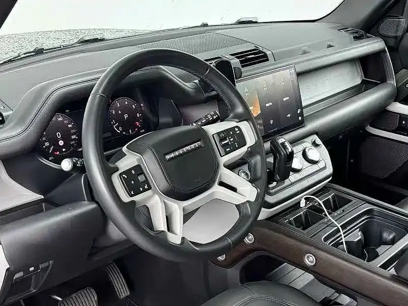 Land Rover Defender — фото 9