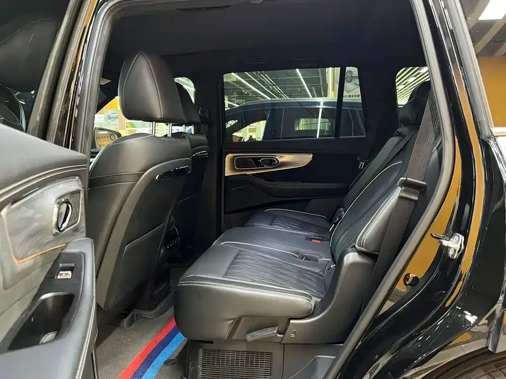 GAC Motor Trumpchi GS8 — фото 5