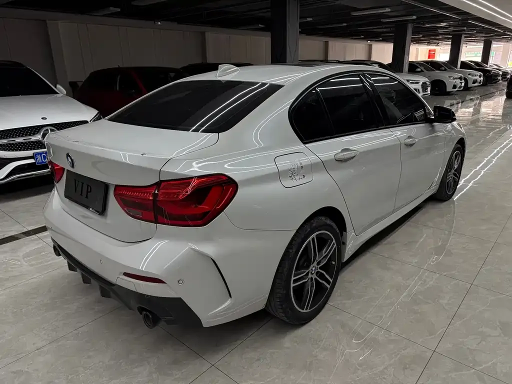 BMW 1 Series — фото 10