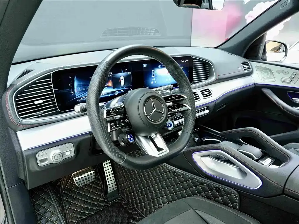 Mercedes-Benz GLE AMG — фото 9