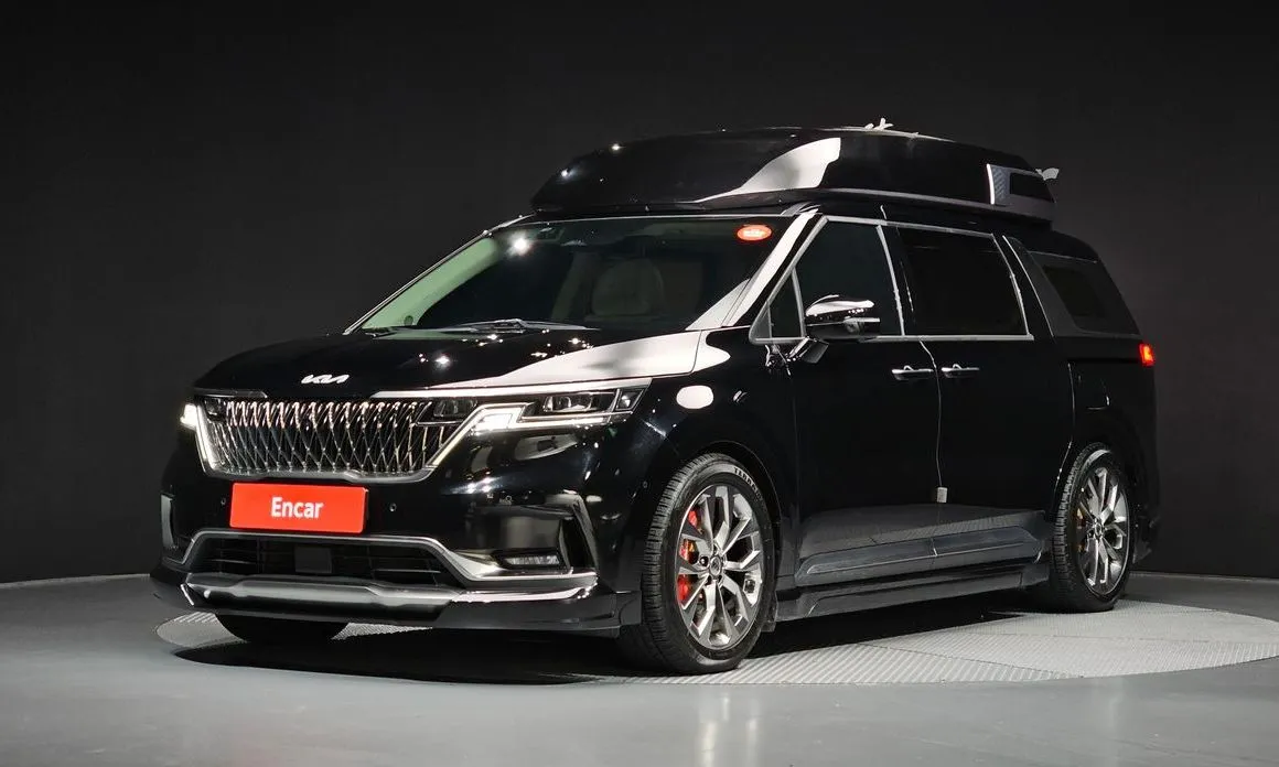 Kia Carnival — фото 1