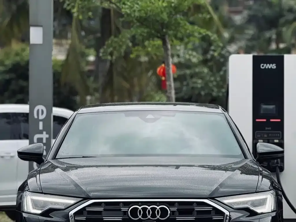 Audi A6L — фото 5