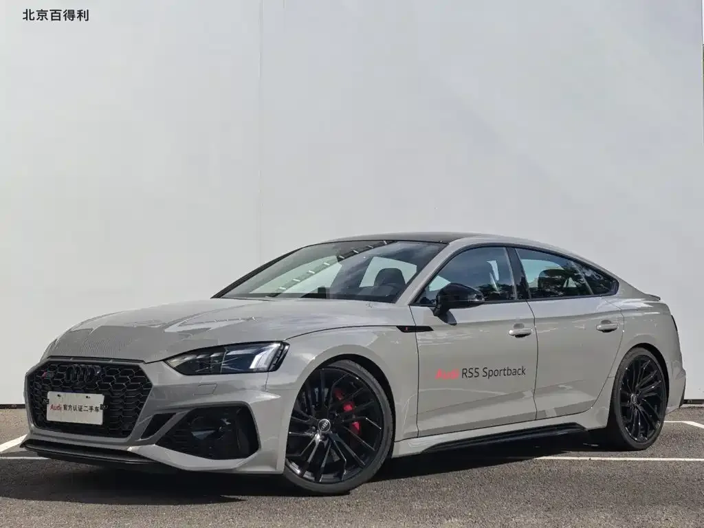 Audi RS 5 — фото 1