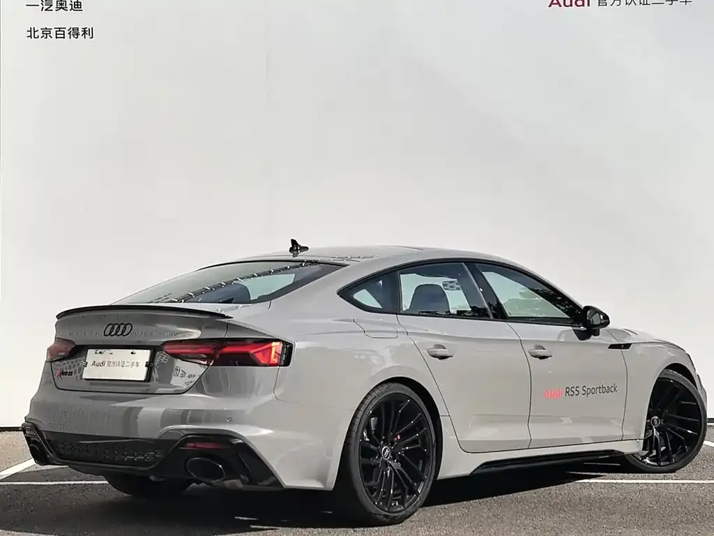 Audi RS 5 — фото 5