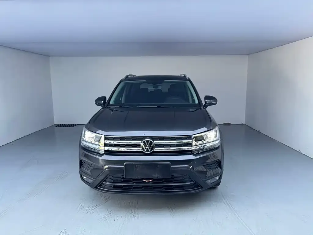 Volkswagen Tharu — фото 3