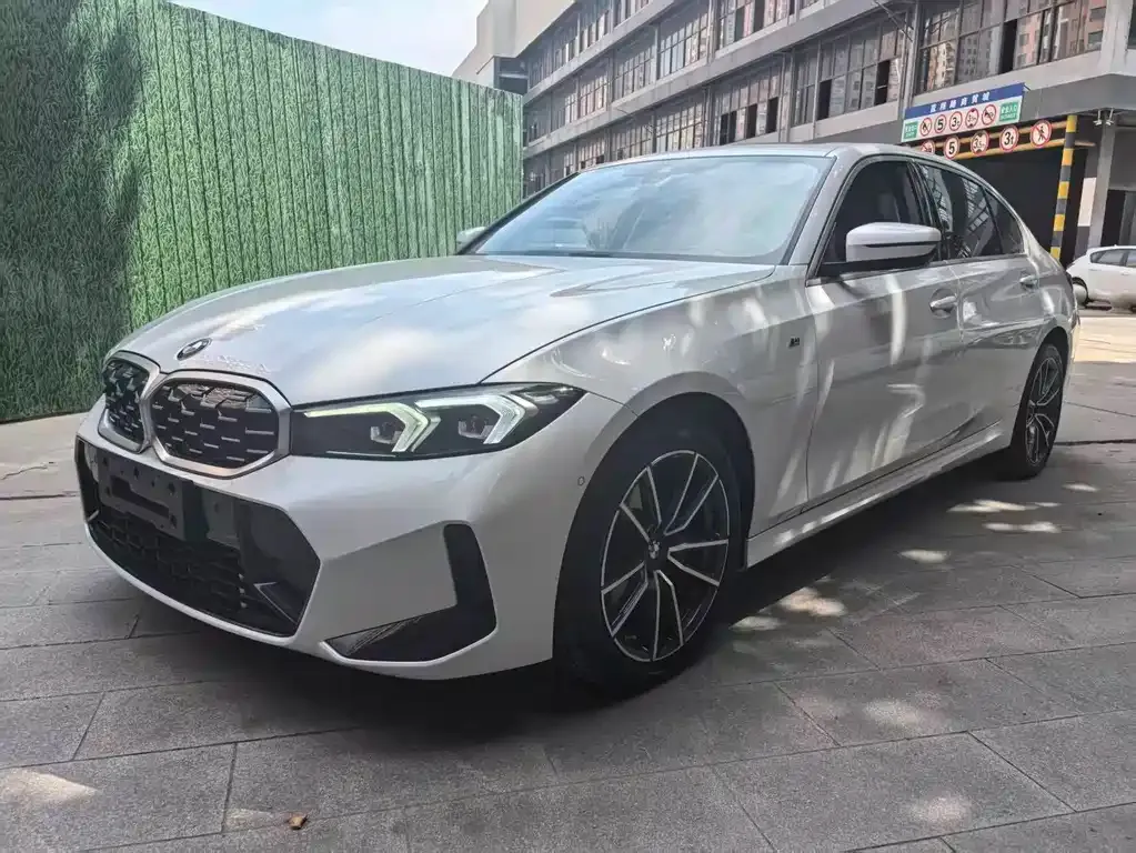 BMW 3 Series — фото 1