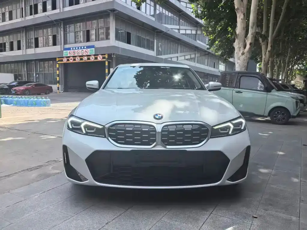 BMW 3 Series — фото 4