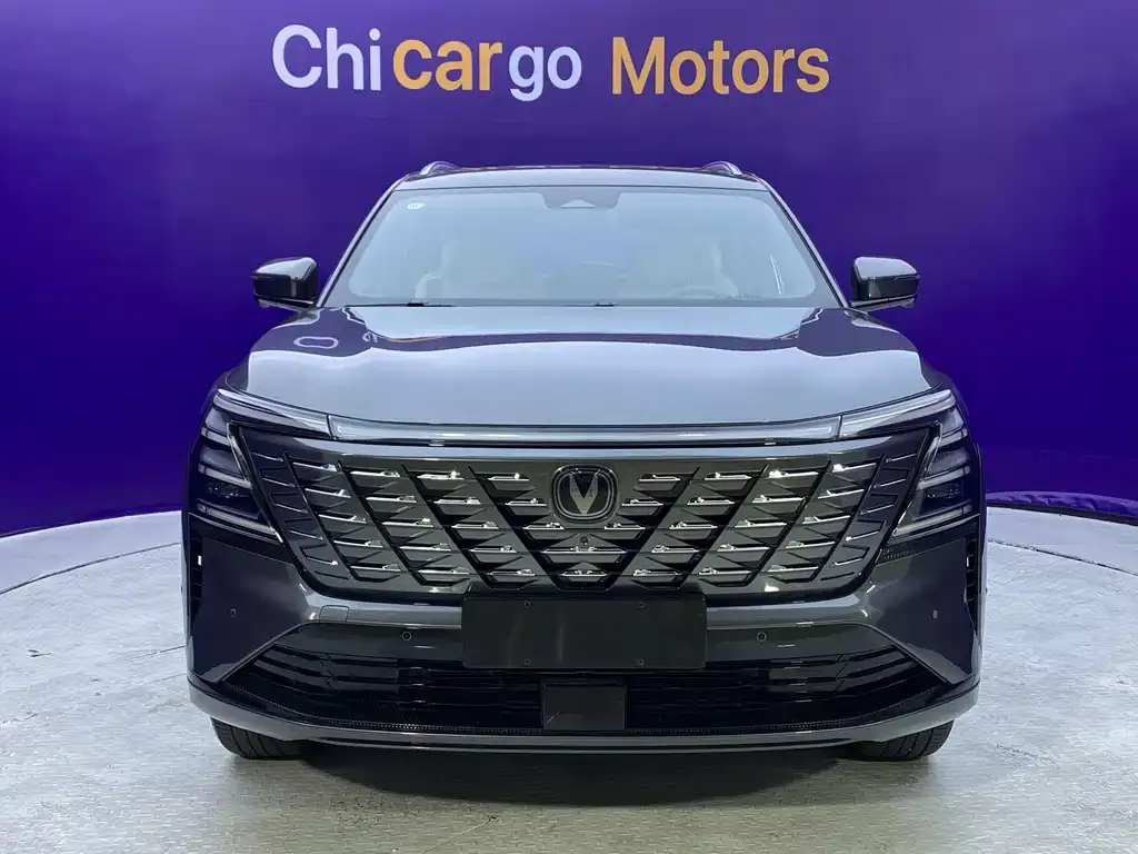 Changan CS75 PLUS — фото 2
