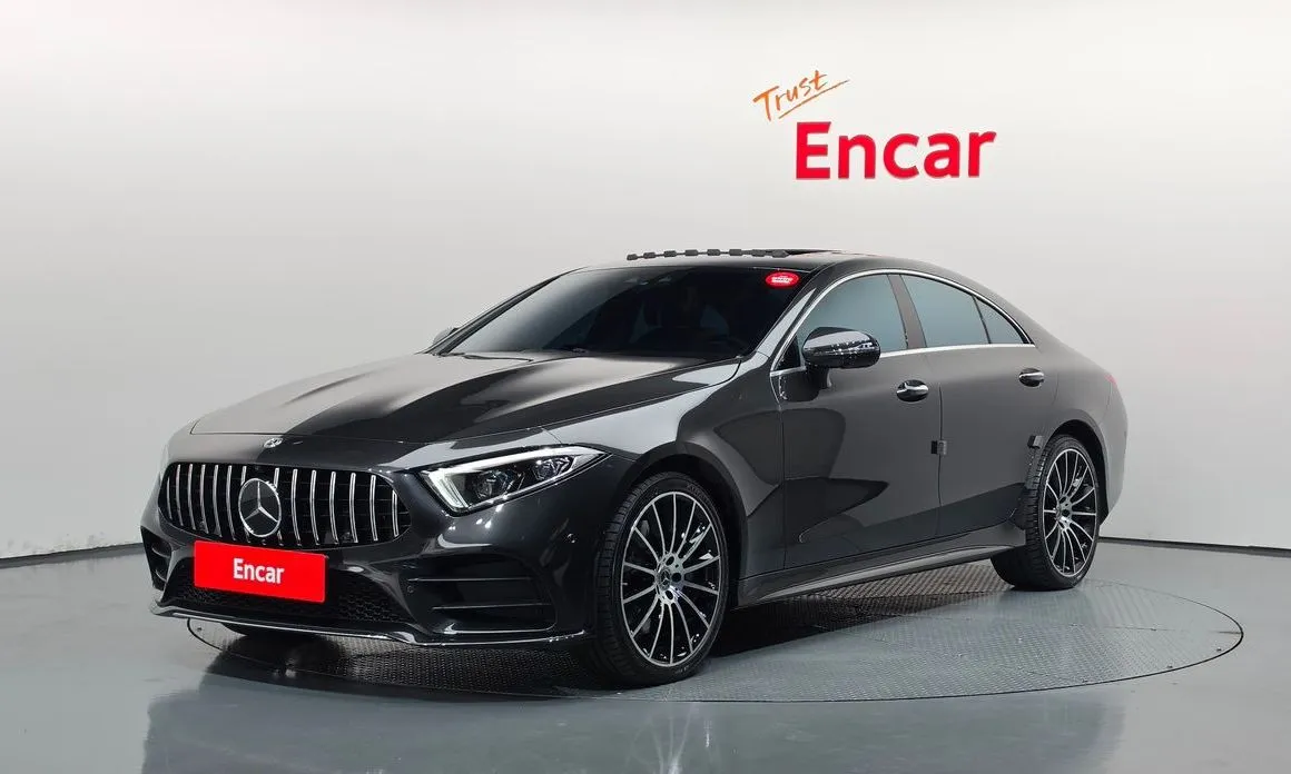 Mercedes-Benz CLS-Class — фото 1