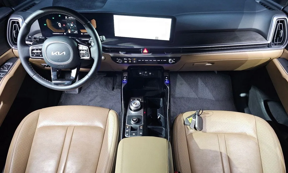 Kia Sorento — фото 8
