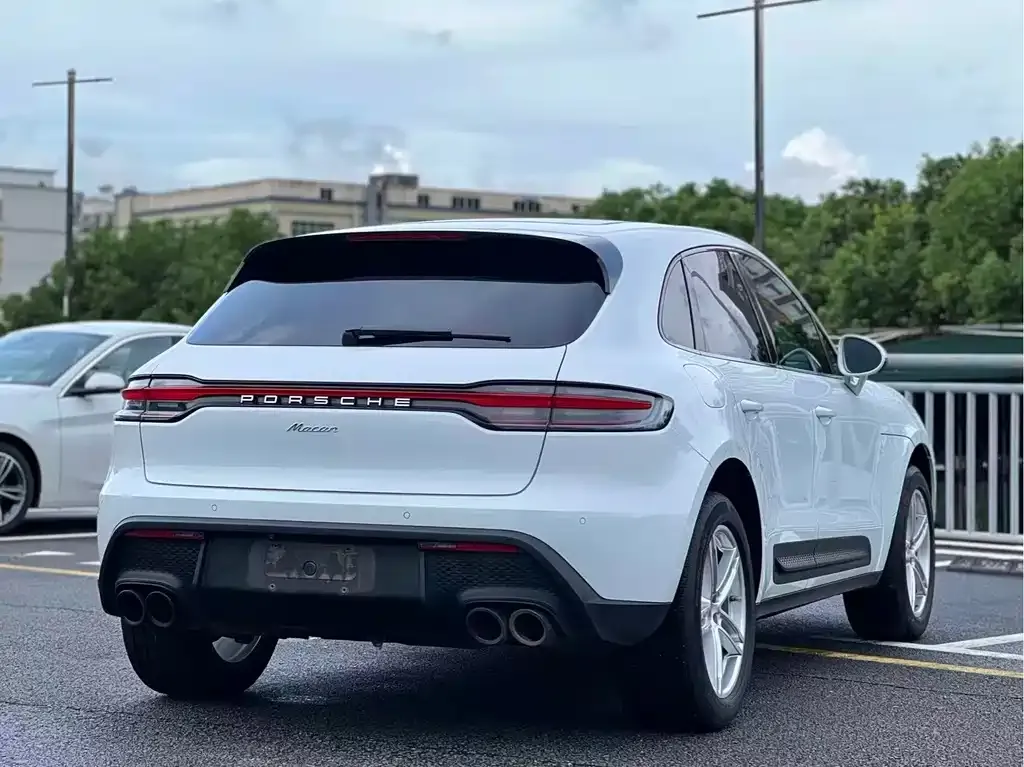 Porsche Macan — фото 5