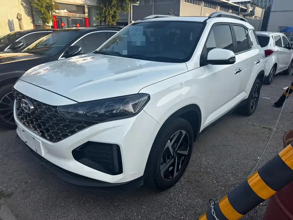 Hyundai ix35 — фото 1