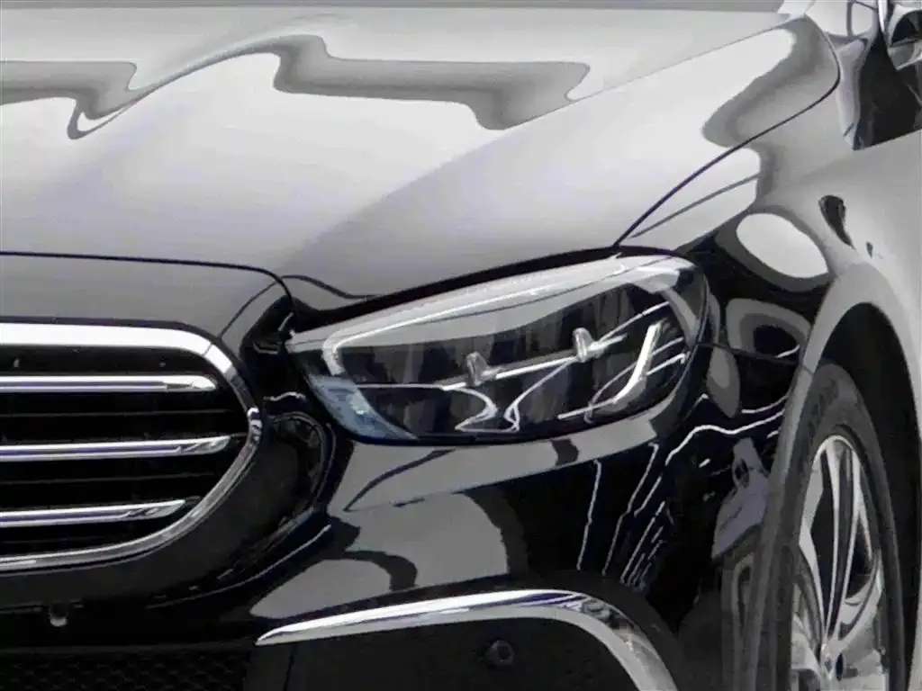 Mercedes-Benz E-Class New Energy — фото 5