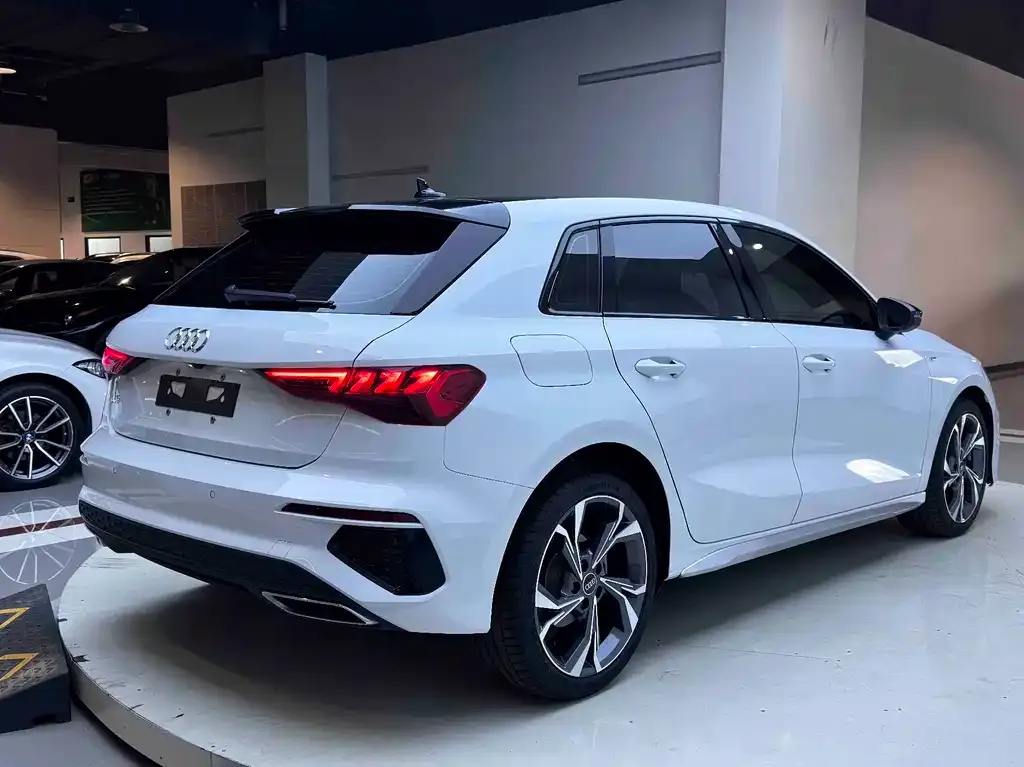 Audi A3 — фото 6
