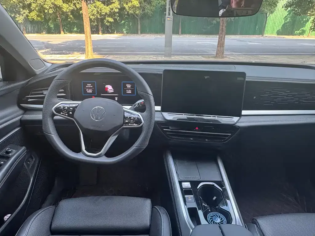 Volkswagen Passat — фото 6