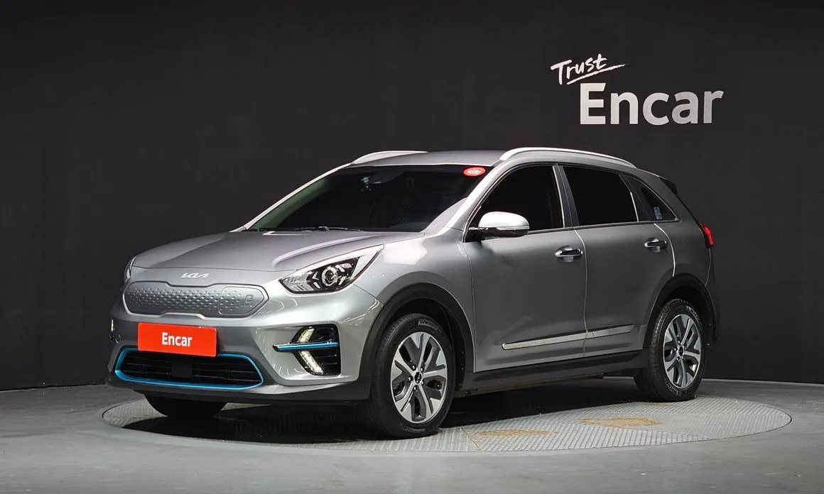 Kia Niro — фото 1