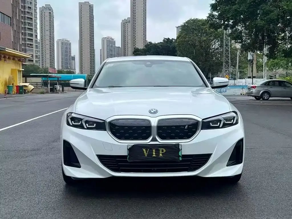 BMW i3 — фото 9