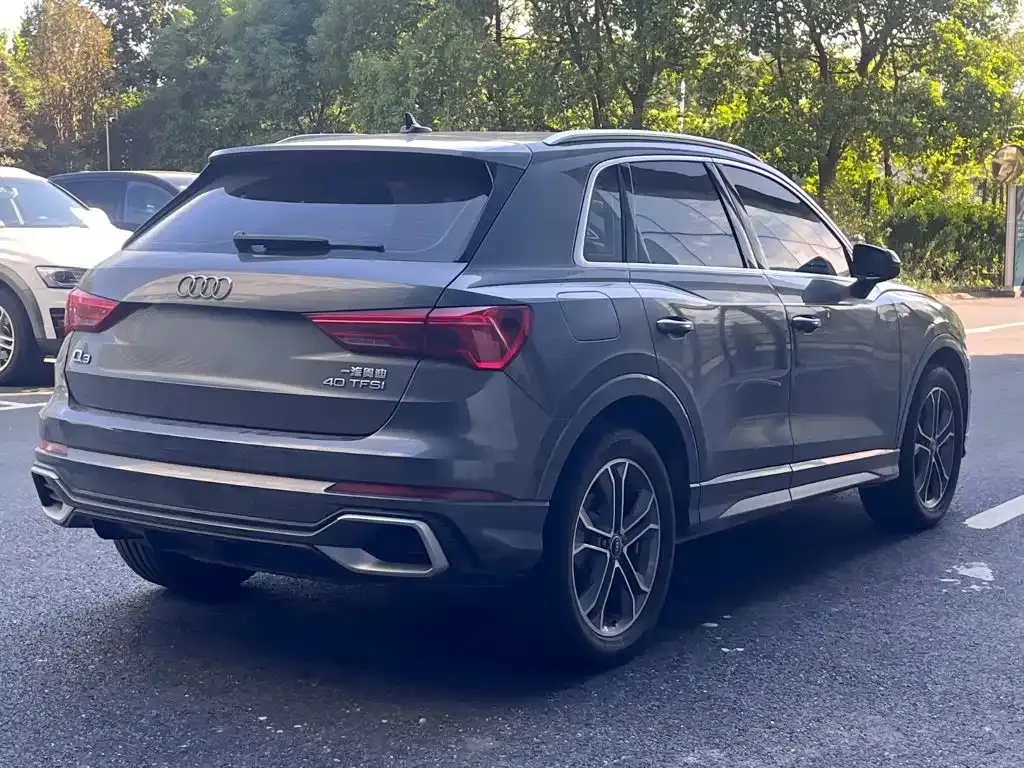 Audi Q3 — фото 4
