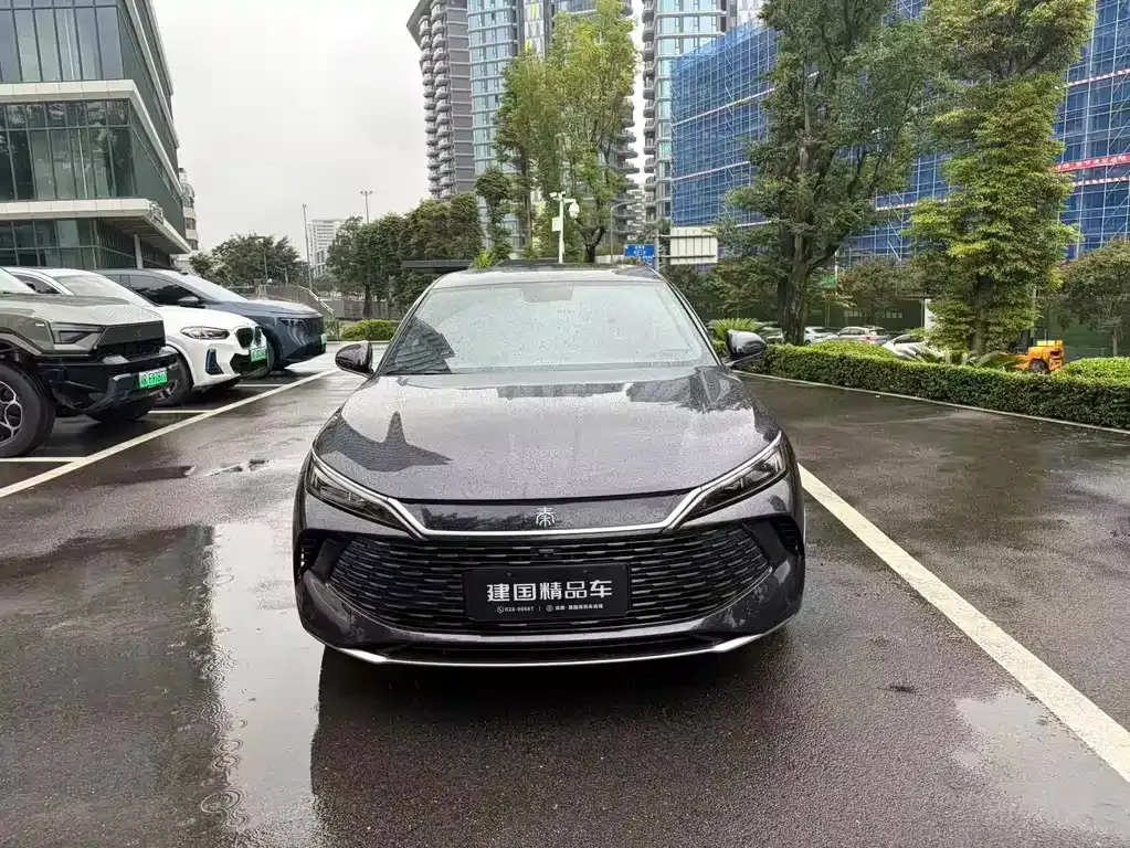 BYD Qin L — фото 8
