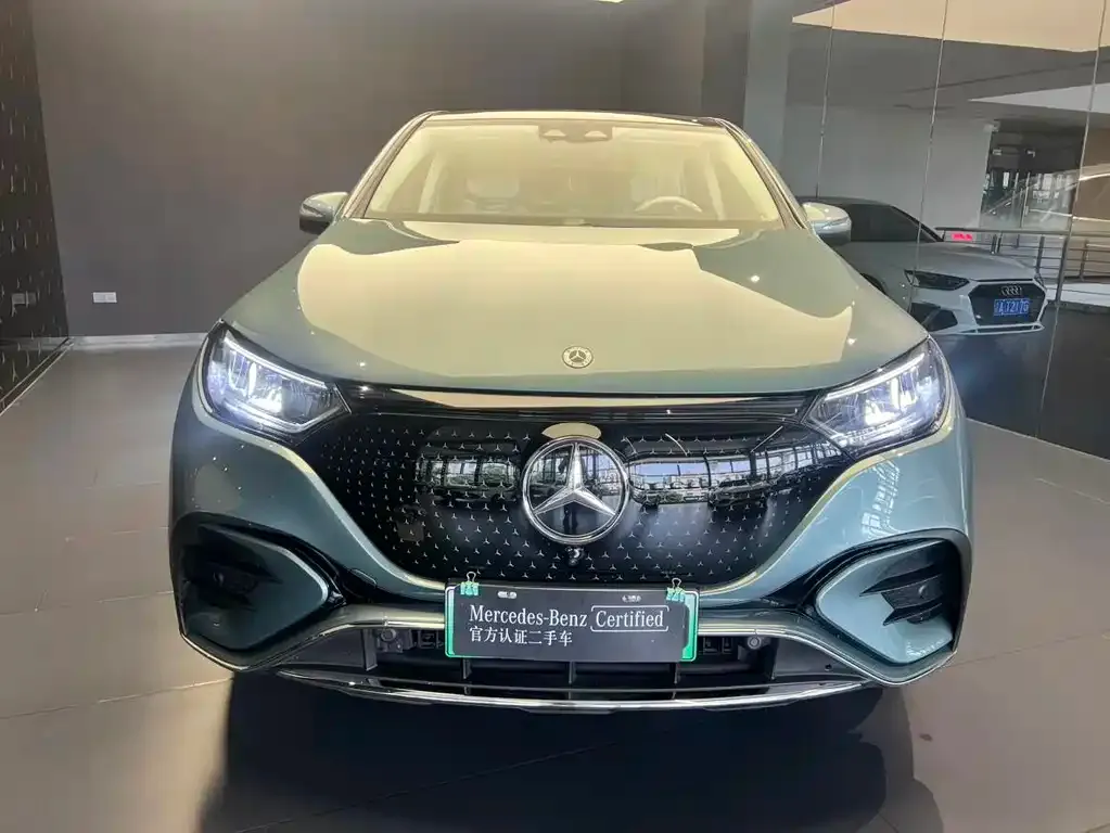 Mercedes-Benz EQE SUV — фото 2