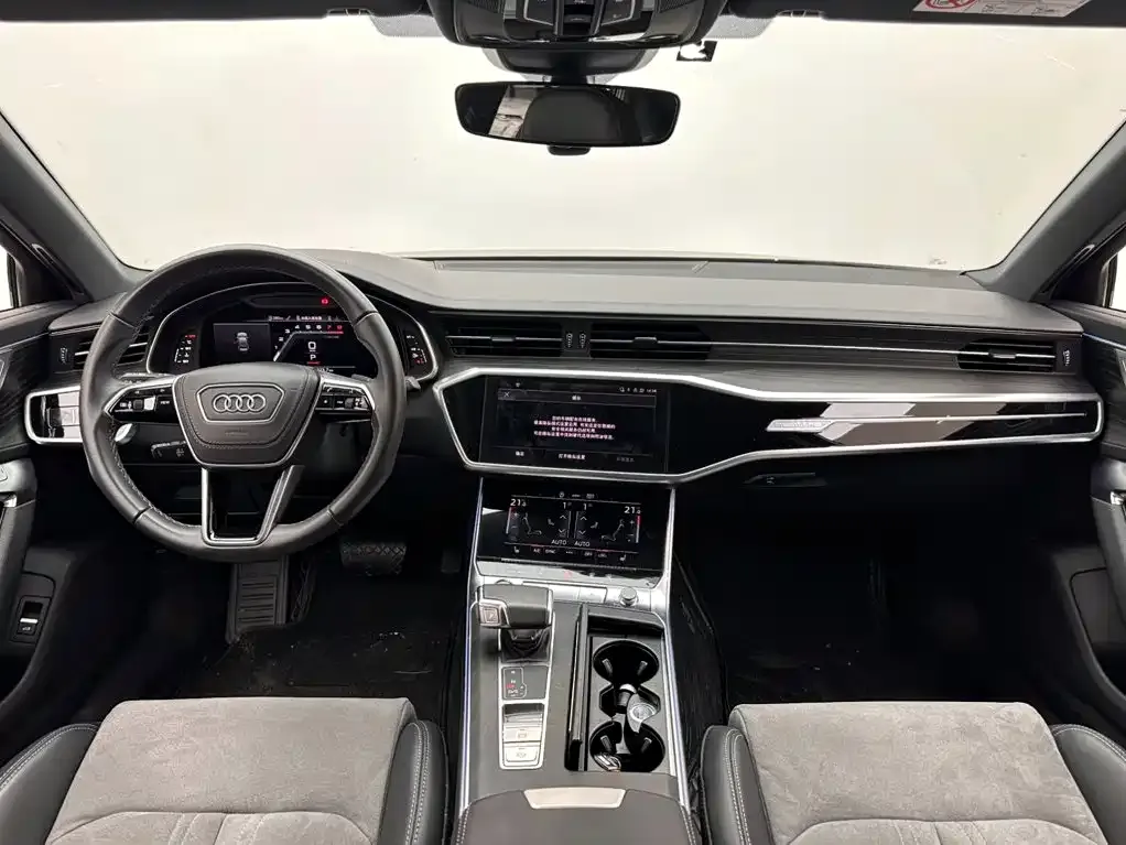 Audi A6L — фото 6