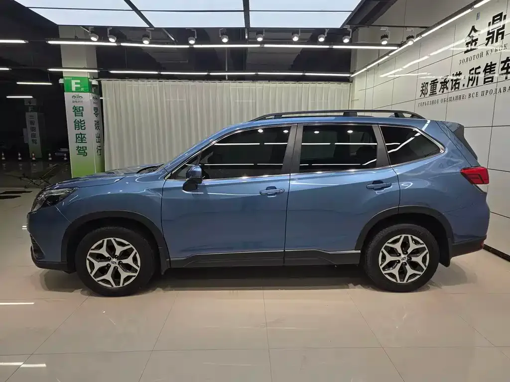 Subaru Forester — фото 3