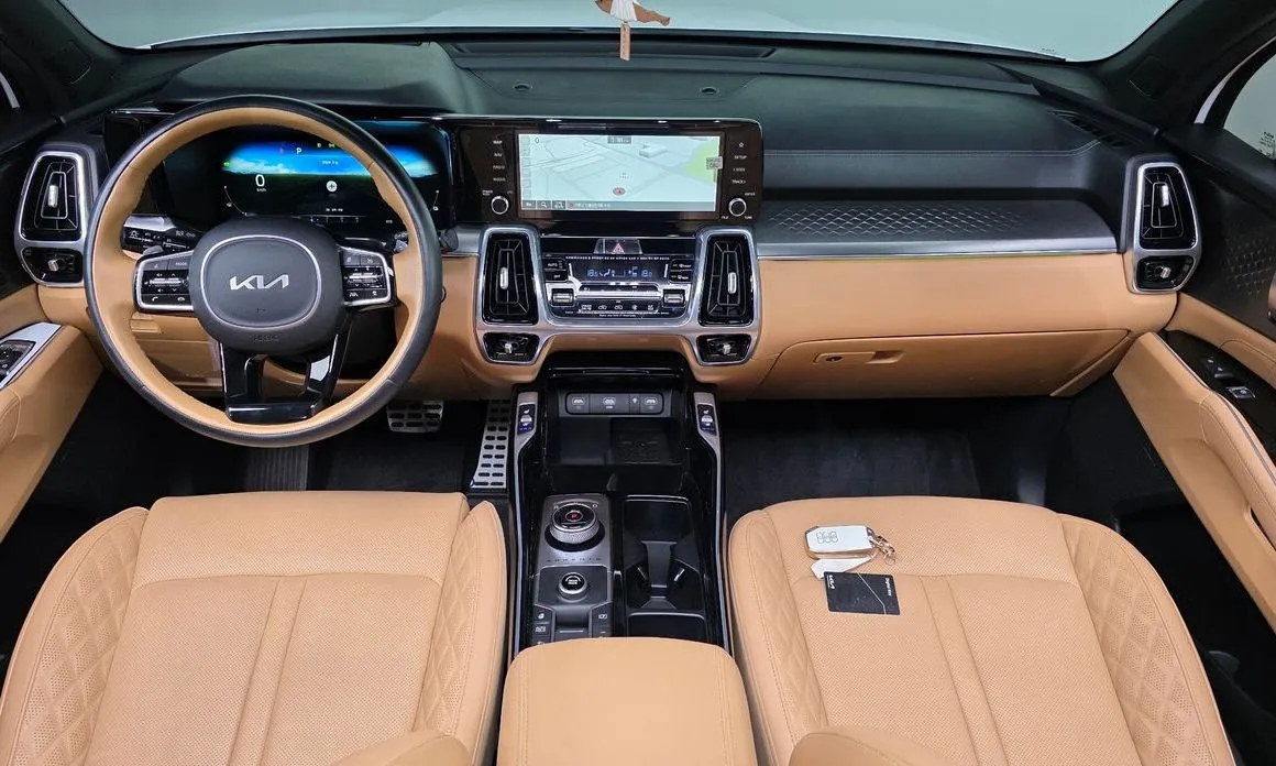 Kia Sorento — фото 10