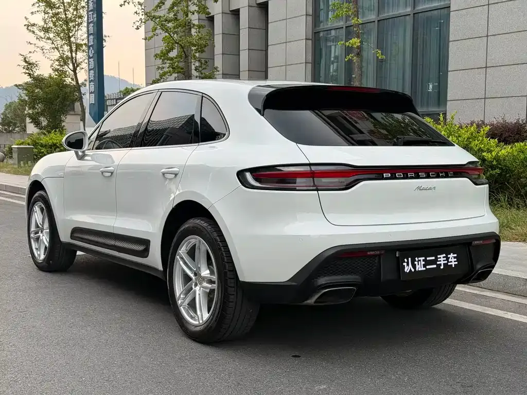 Porsche Macan — фото 10