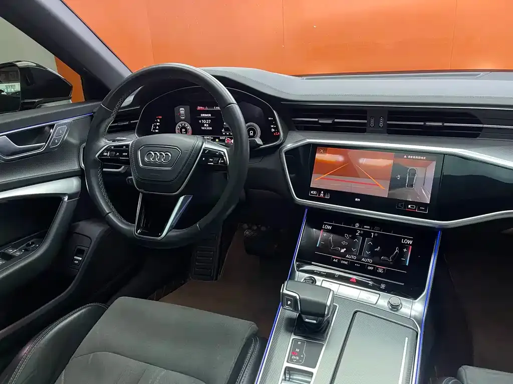 Audi A6L — фото 5