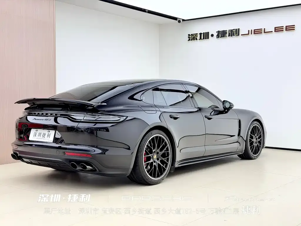Porsche Panamera — фото 10
