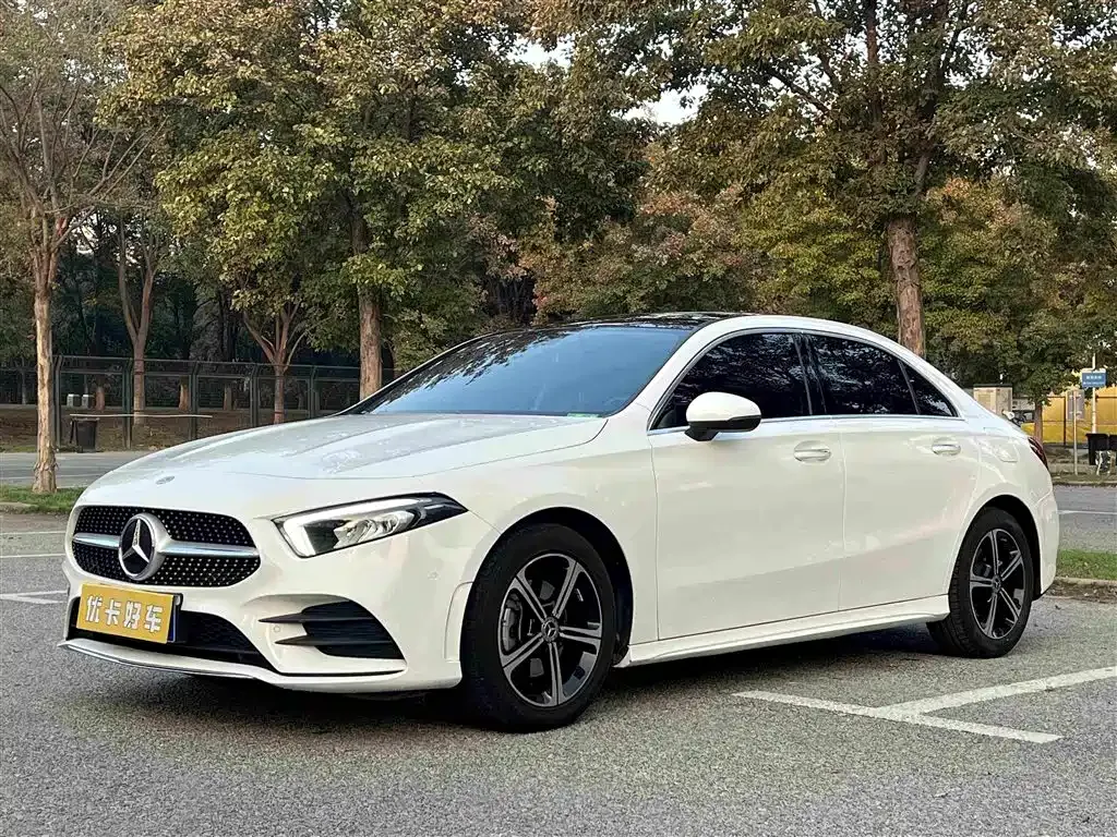 Mercedes-Benz A-Class — фото 1