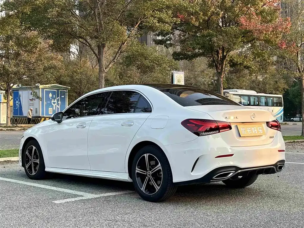 Mercedes-Benz A-Class — фото 7