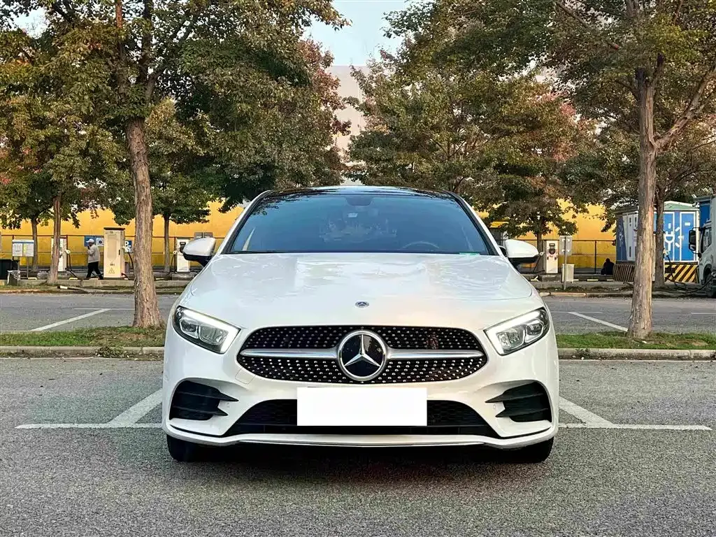 Mercedes-Benz A-Class — фото 9