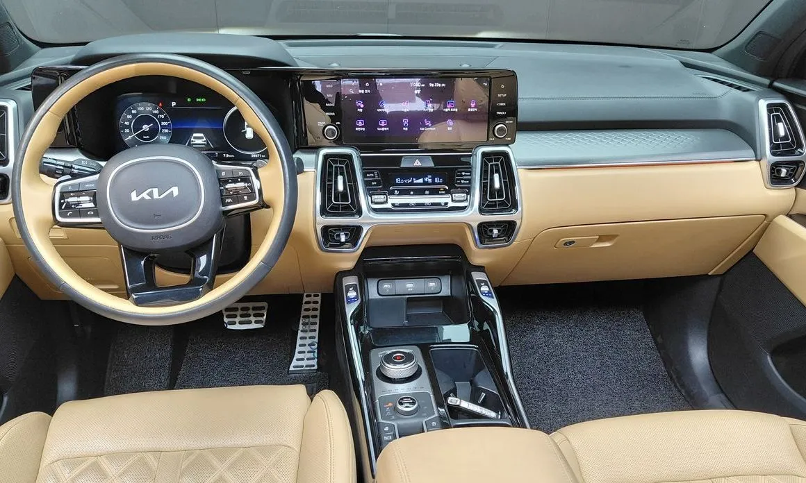 Kia Sorento — фото 8