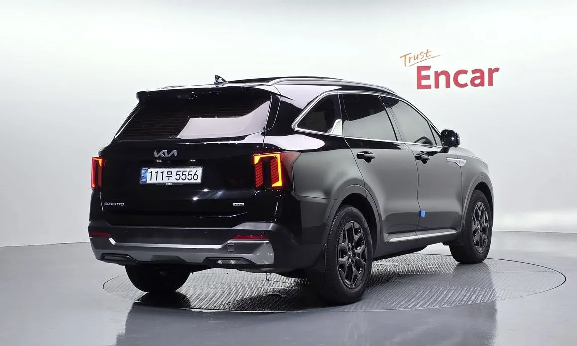 Kia Sorento — фото 4