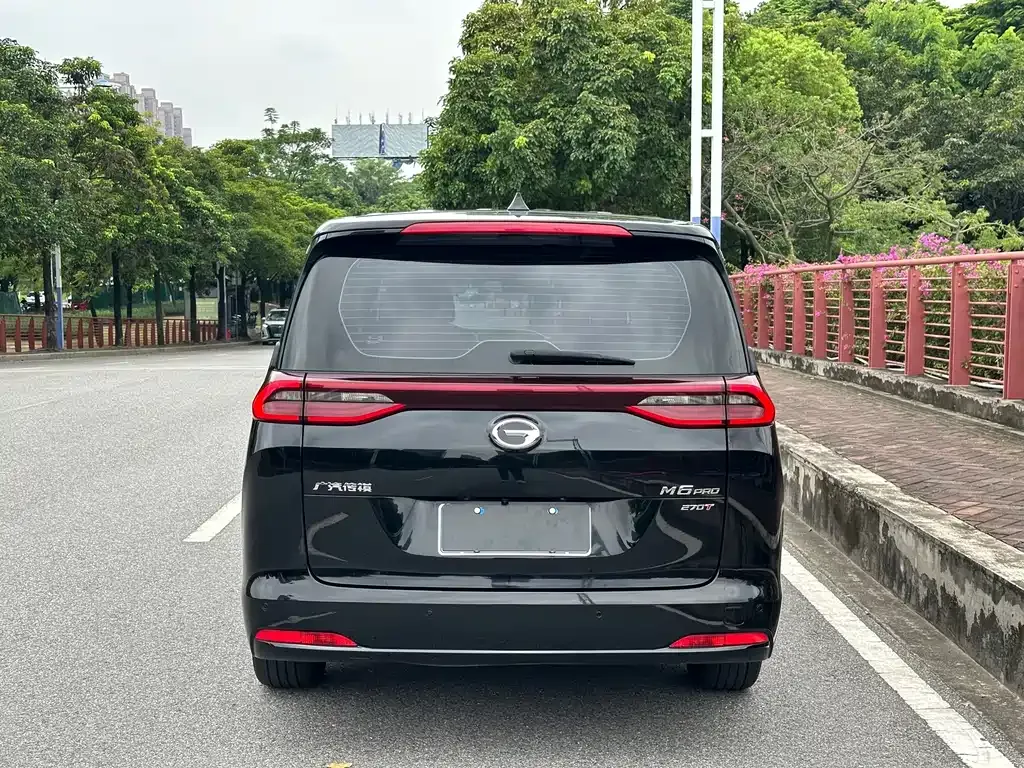 GAC Motor Trumpchi M6 — фото 7