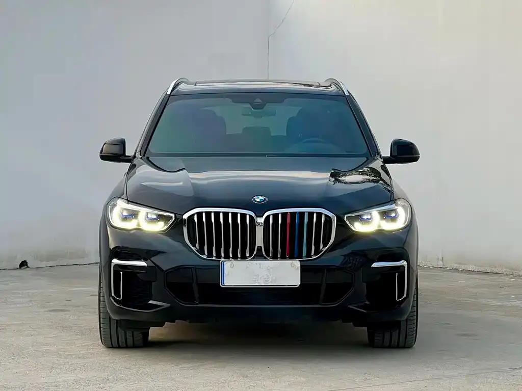 BMW X5 — фото 8