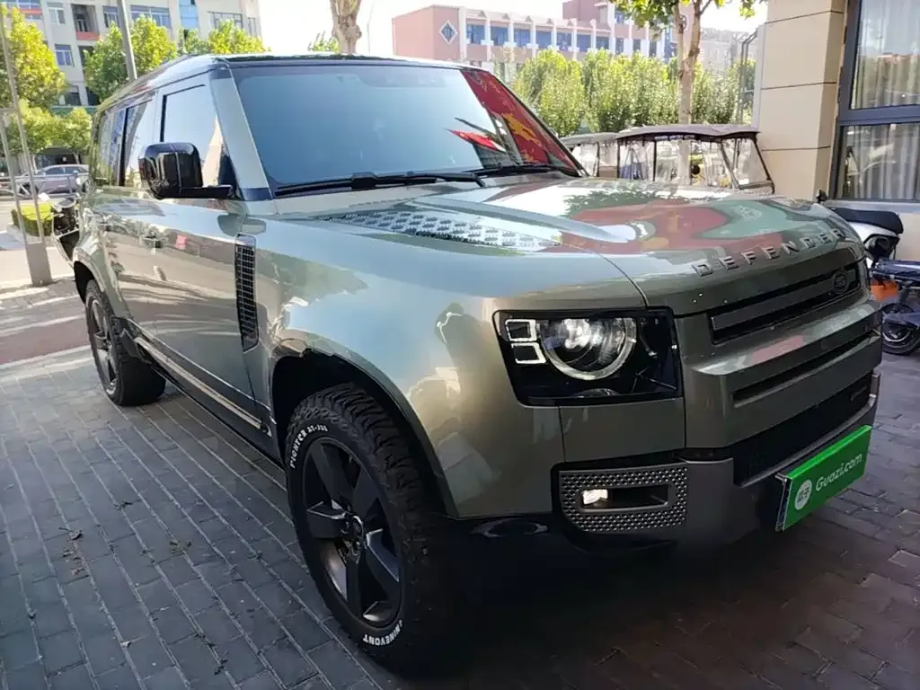Land Rover Defender — фото 4