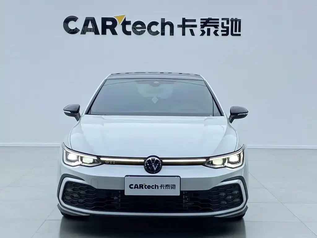 Volkswagen Golf GTI — фото 8