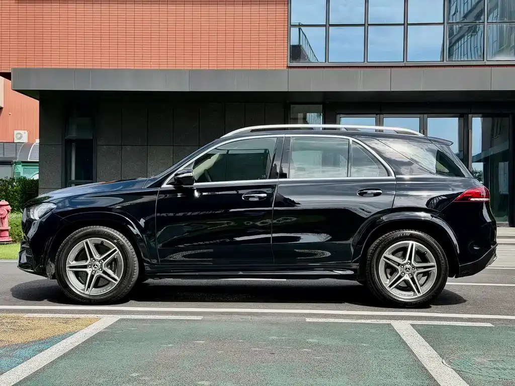 Mercedes-Benz GLE (Import) — фото 2