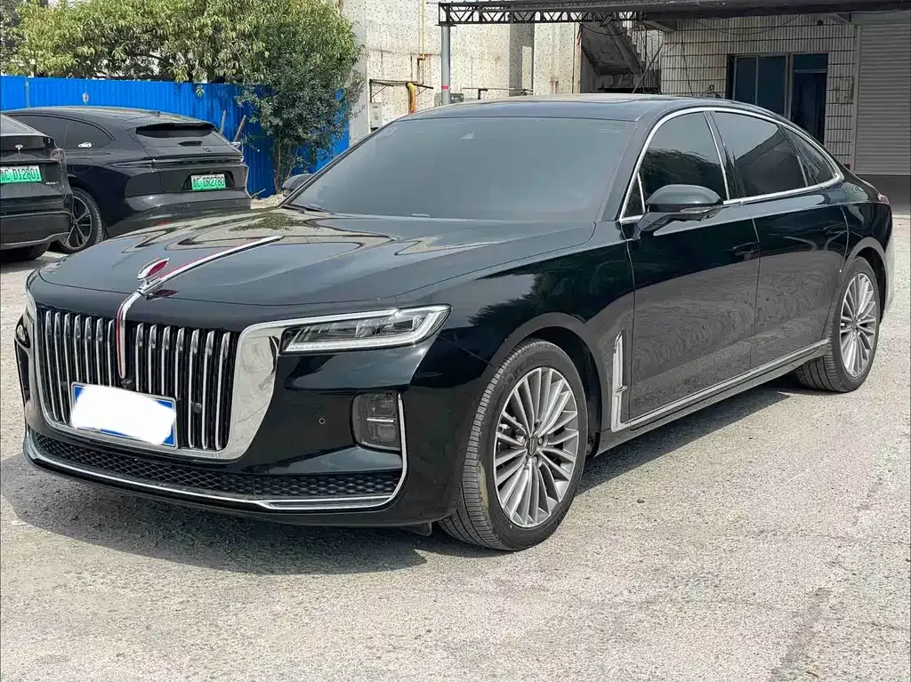 Hongqi H9 — фото 1