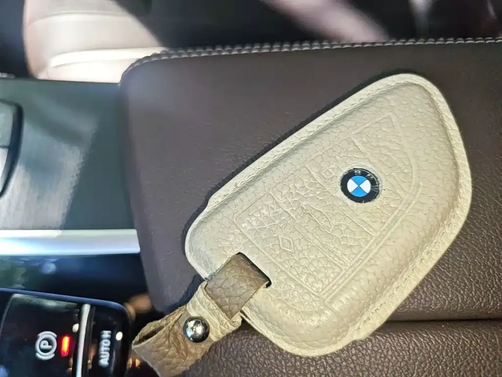 BMW 5 Series New Energy — фото 2