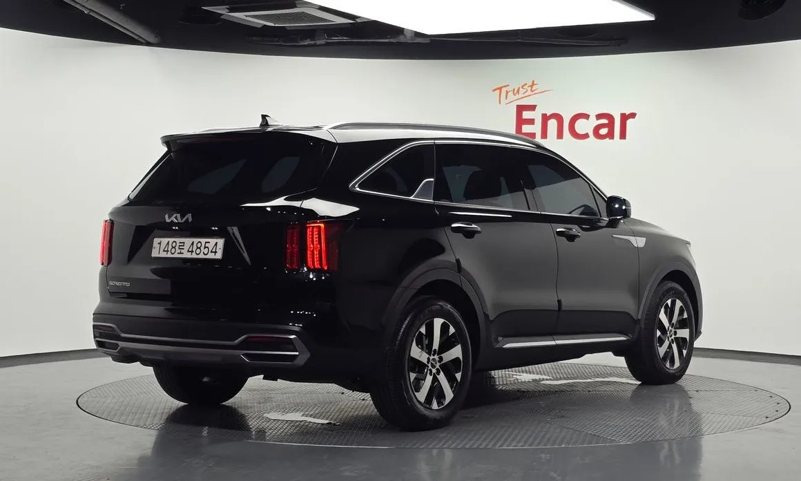 Kia Sorento — фото 3