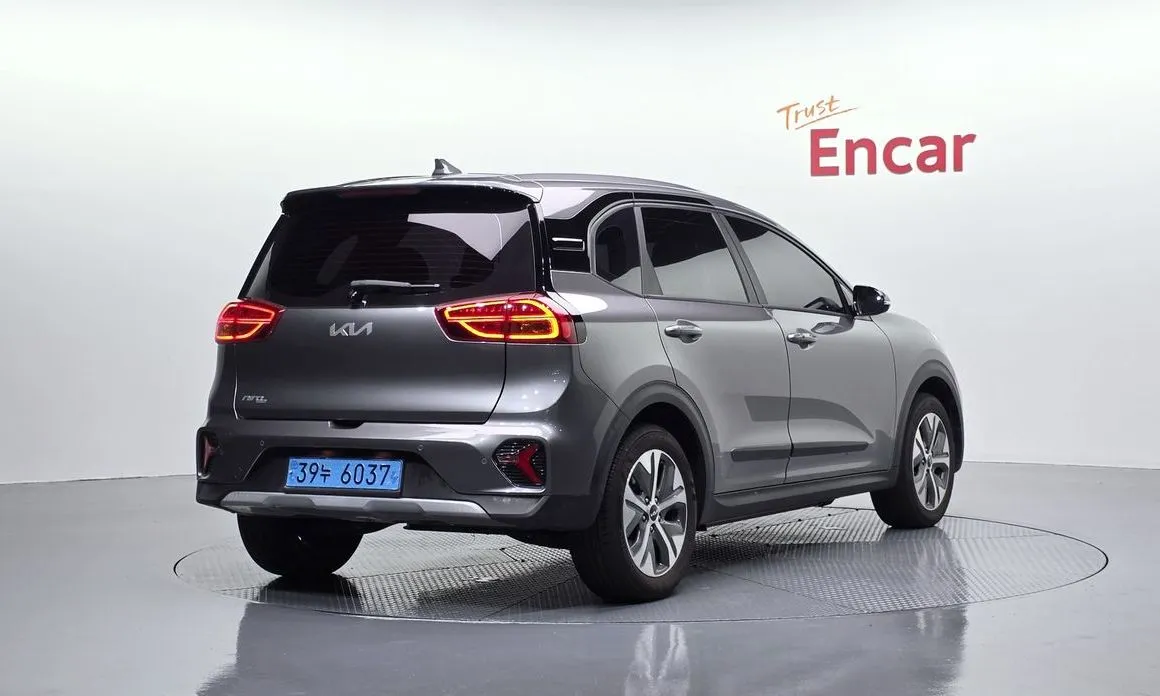 Kia Niro — фото 6