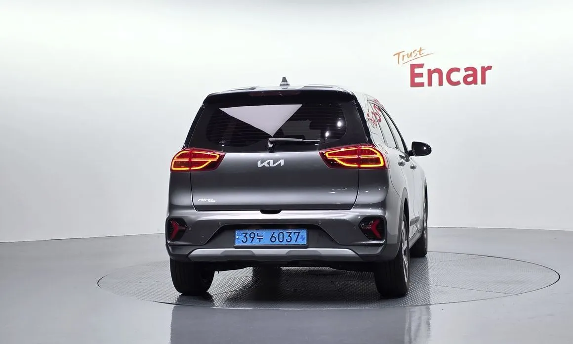 Kia Niro — фото 3