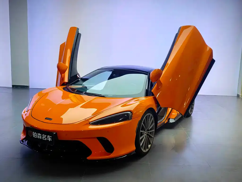 McLaren GT — фото 1